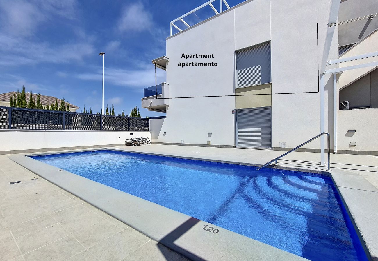 Apartment mit Blick auf den Pool in San Pedro del Pinatar, Costa Cálida